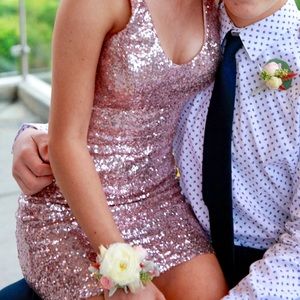 MUST GO💋Tight Pink Sparkly Dress Sequins